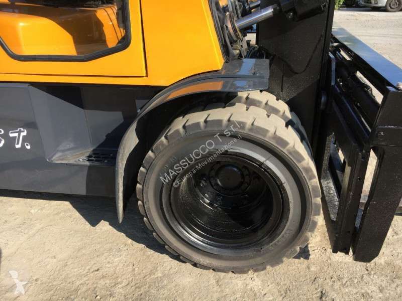 Carrello elevatore diesel TCM FD40T2 usato - Photo 5