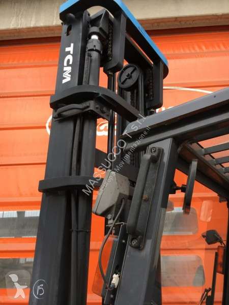 Carrello elevatore diesel TCM FD40T2 usato - Photo 16