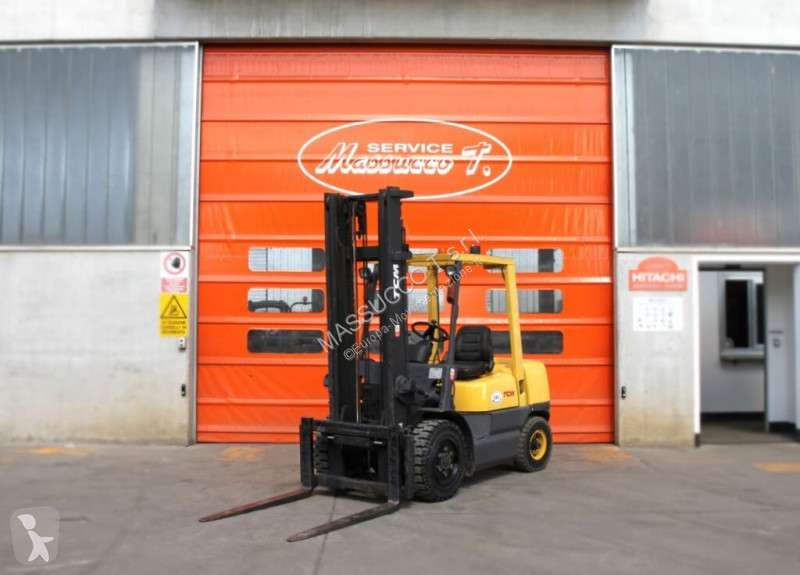 Carrello elevatore diesel TCM FD30 usato