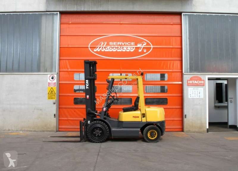 Carrello elevatore diesel TCM FD30 usato - Photo 2