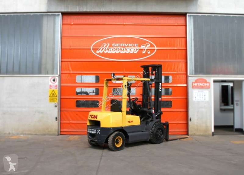 Carrello elevatore diesel TCM FD30 usato - Photo 10