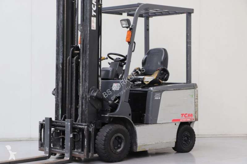 Carrello elevatore TCM FB25-7 usato