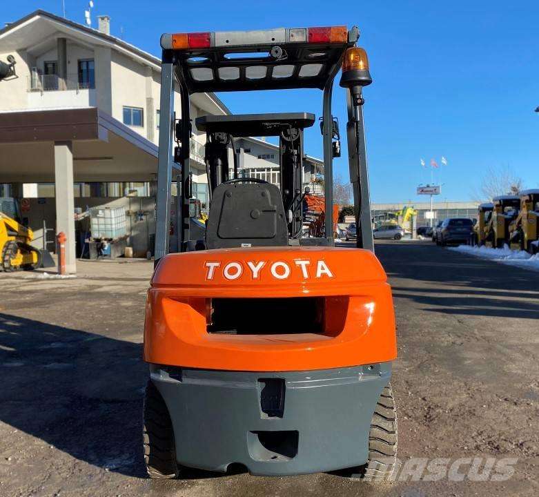 TOYOTA 62-7 FD F 25 - Photo 12